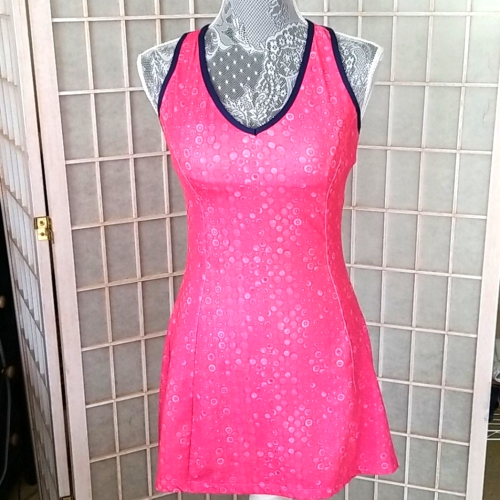 Tennis / Athletic dress